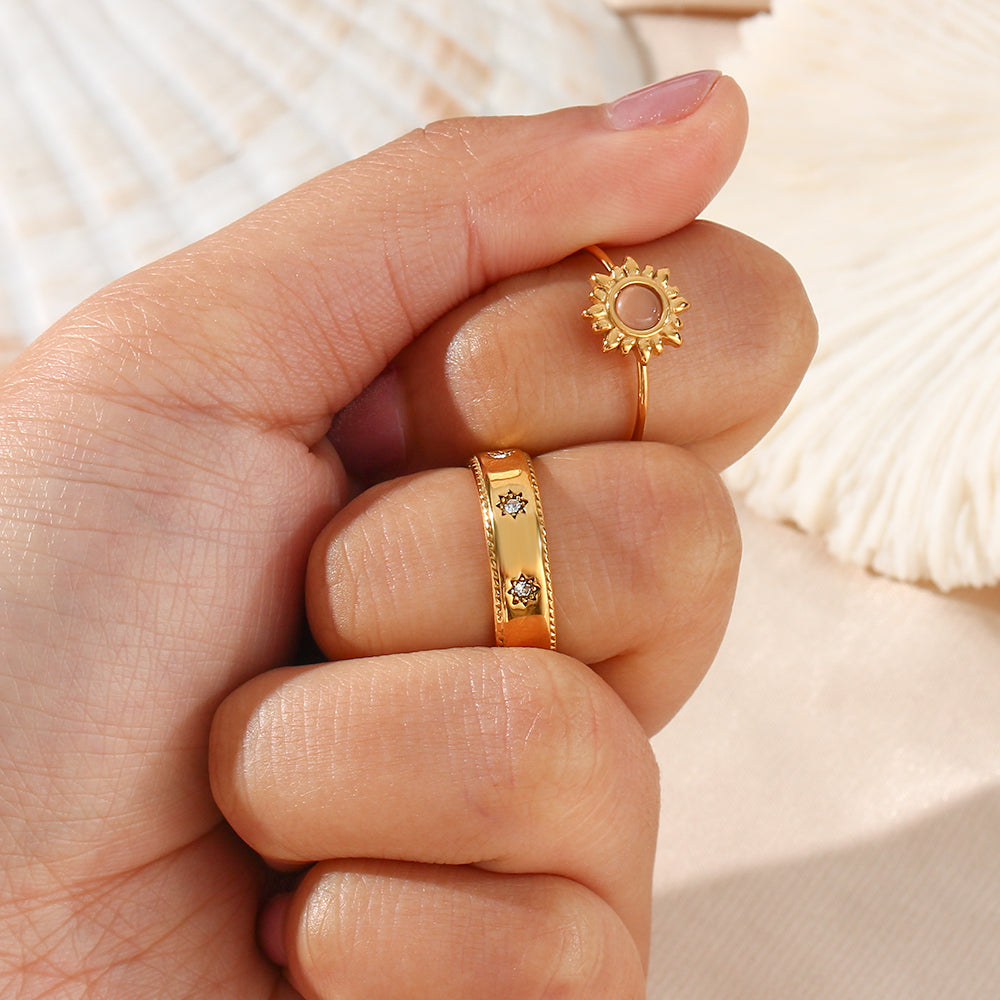 Vela Ring in Gold - Deja Vu Apothecary